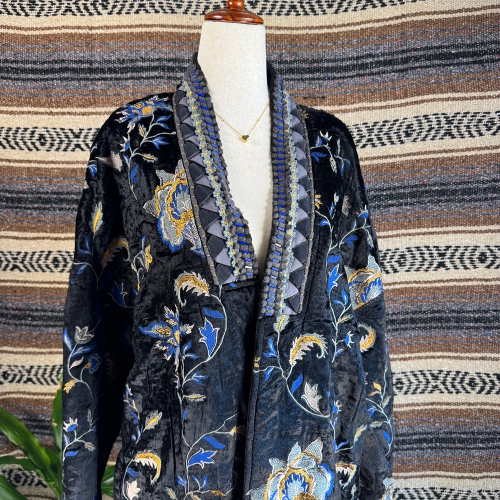 Blank London Velvet Duster Coat Floral Embroidered Faux Fur Lined Black Blue S